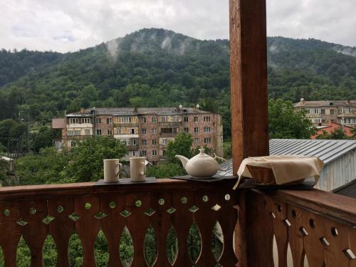 Hostal Areguni Guest House