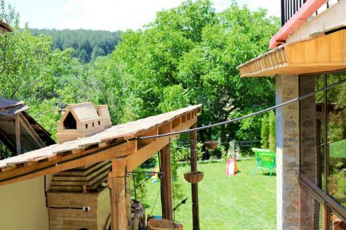 Modern Floor - Dilijan Garden House