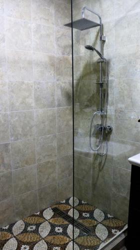 Modern Floor - Dilijan Garden House