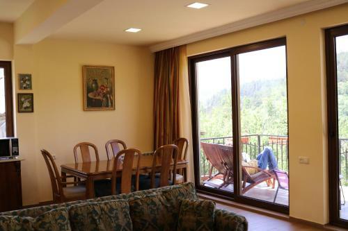 Villa Dilijan Garden House