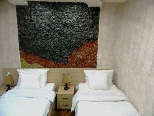 Hostal Gayane Hotel