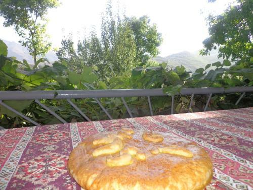 Anush`s B&B
