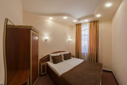Alpina Hotel