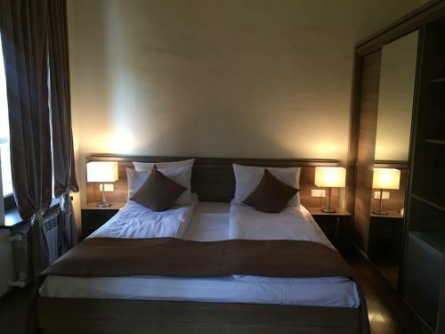 Park Village Hotel & Resort
