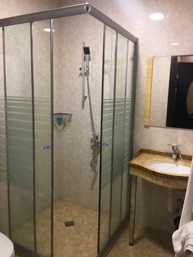 Nairi Hotel