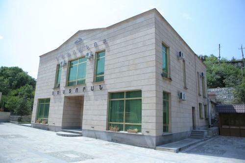 Hotel Otevan