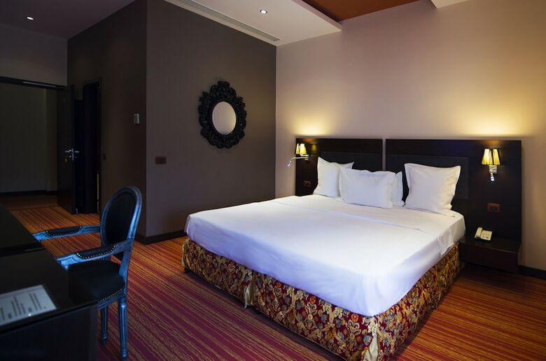 Nane Hotel