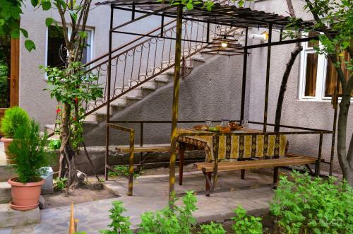 Motel Narek B&B