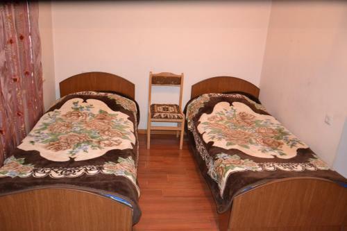 Hostal Guest House On Mashtoc 47