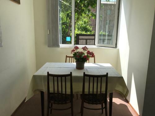 Aregak B&B And Tours