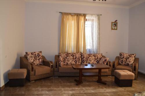 Hostal Ayrivank Guest House