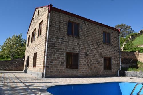 Hostal Ayrivank Guest House