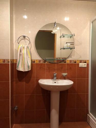 Hostal Yellow Guest House