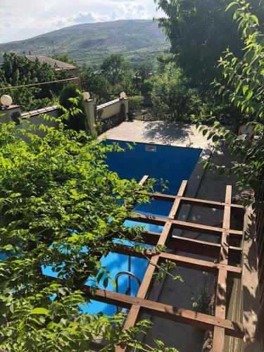 Hostal Yellow Guest House