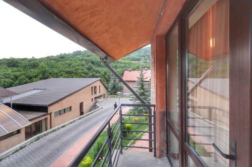 Teghenis Holiday Home