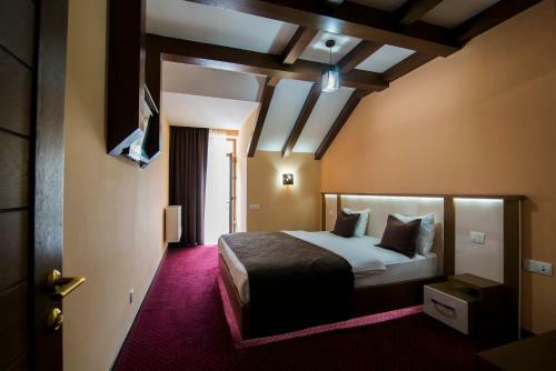 Elegant Hotel & Resort