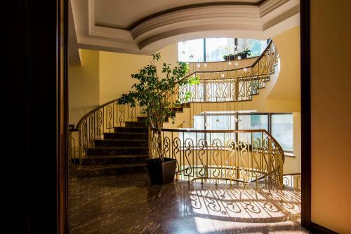 Elegant Hotel & Resort