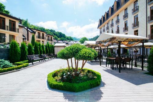 Elegant Hotel & Resort