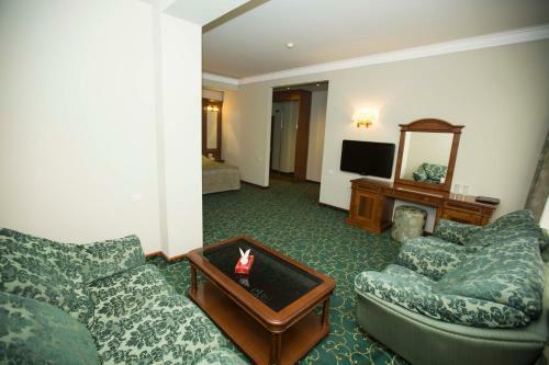 Hotel Russia