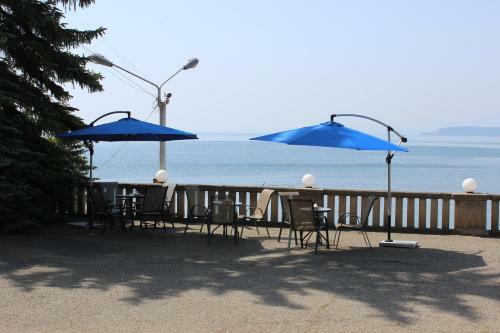 Blue Sevan Hotel