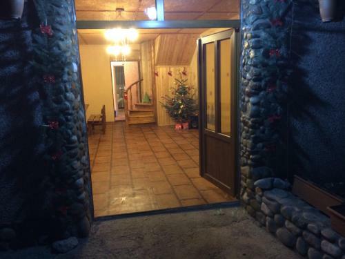 Hostal Guest House Eco Oldijevan