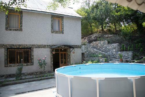 Hostal Guest House Eco Oldijevan