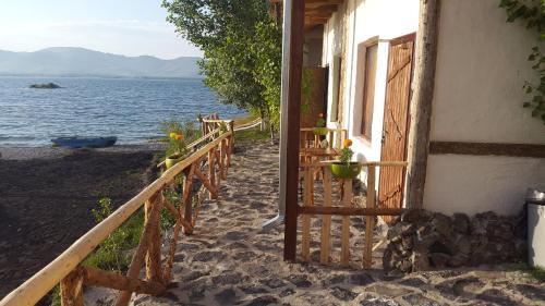 Lavash Hotel