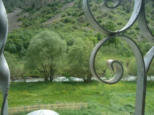 Bed & Breakfast The River House Yeghegis