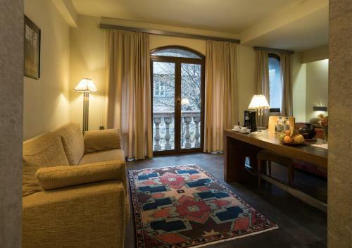 Tufenkian Avan Dzoraget Hotel