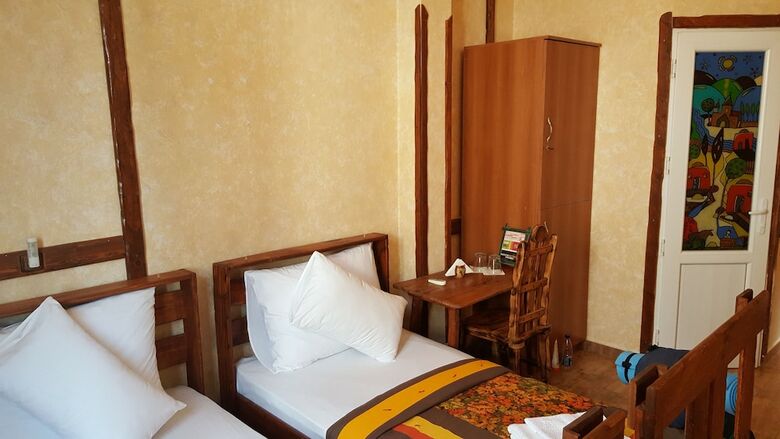 Hostal Machanents Guest House