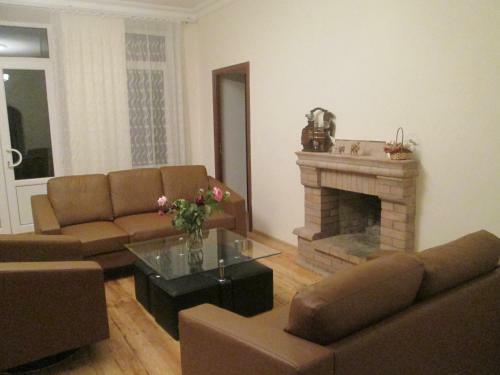 Hostal Guest House Artemi