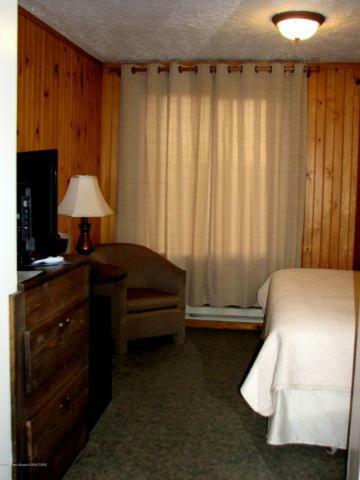 Hotel Colter's Lodge