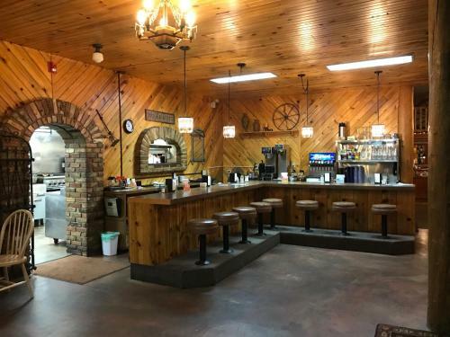 Hotel Colter's Lodge