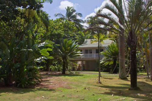 Moloa'a Bay Villa And Cottage