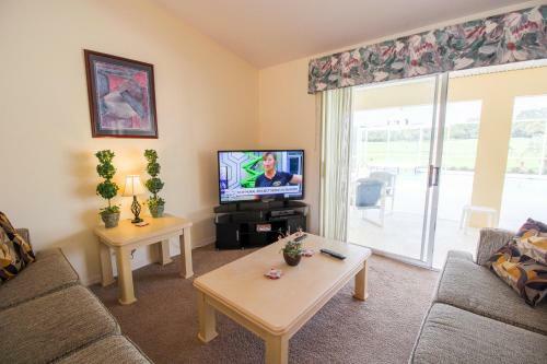 North Foxrun Villa 1398
