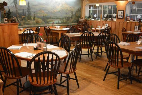 Hotel Copper Creek Inn