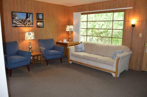 Baileys Sunset Cottages