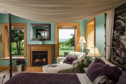 Bed & Breakfast Inn At Wawanissee Point