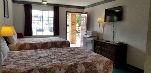 Posada Americas Inn Bardstown