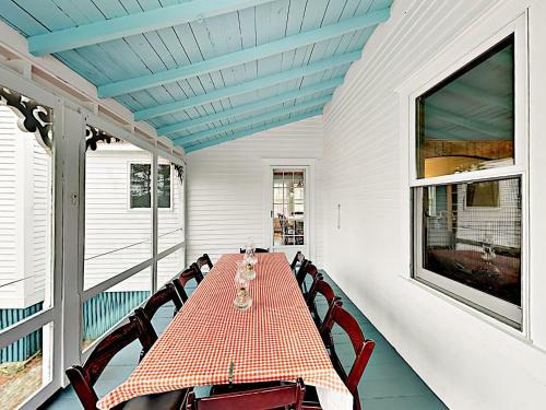 Seal Cove Home