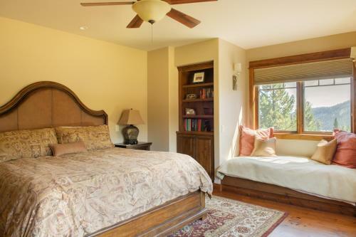 Mountain View Chalet