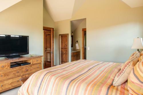 Mountain View Chalet
