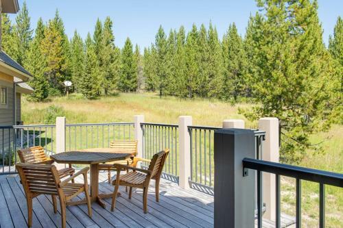 Mountain View Chalet