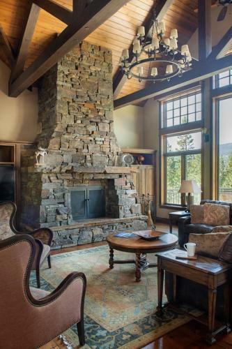 Mountain View Chalet