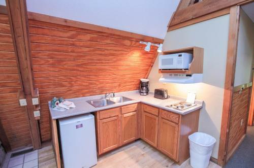 A-frame #12 - Hocking Hills Home