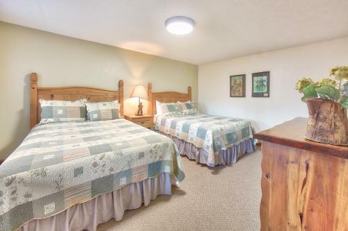 Fallswood Lodge - Hocking Hills Home