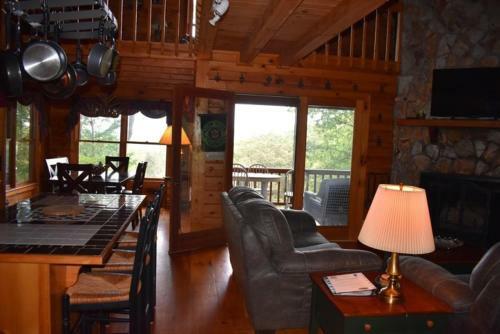 Cr`s_mountain_retreat
