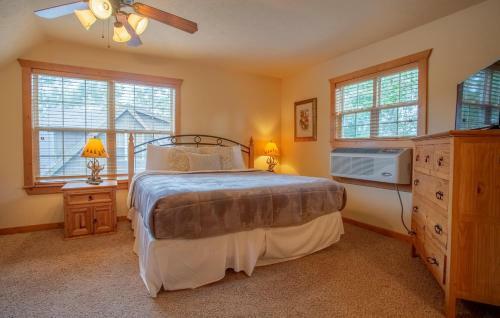 Serenity Lodge Home