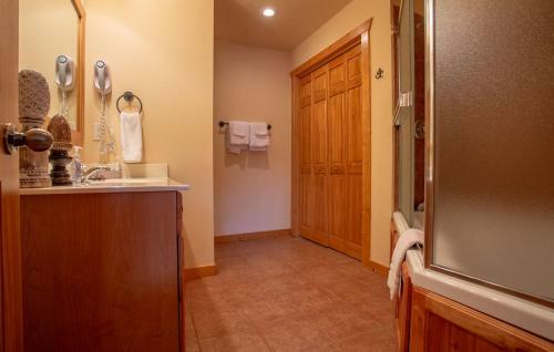 Serenity Lodge Home