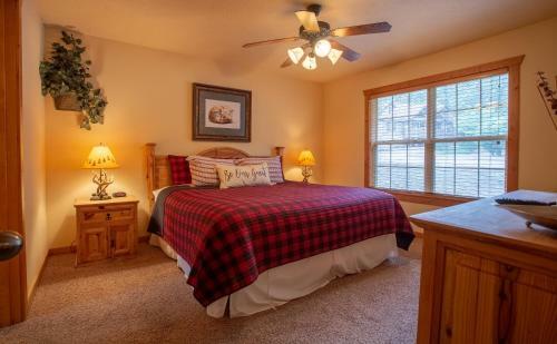 Serenity Lodge Home